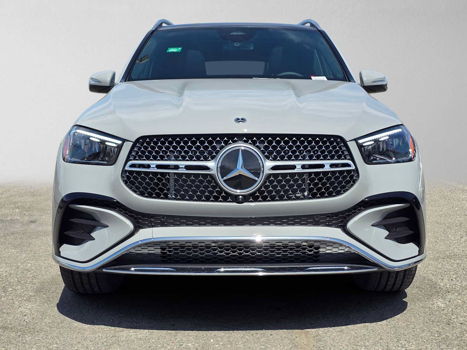 New 2026 Mercedes-Benz GLE 450e 4MATIC image 8