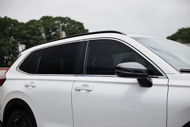 Certified 2025 Honda CR-V Sport Touring image 12