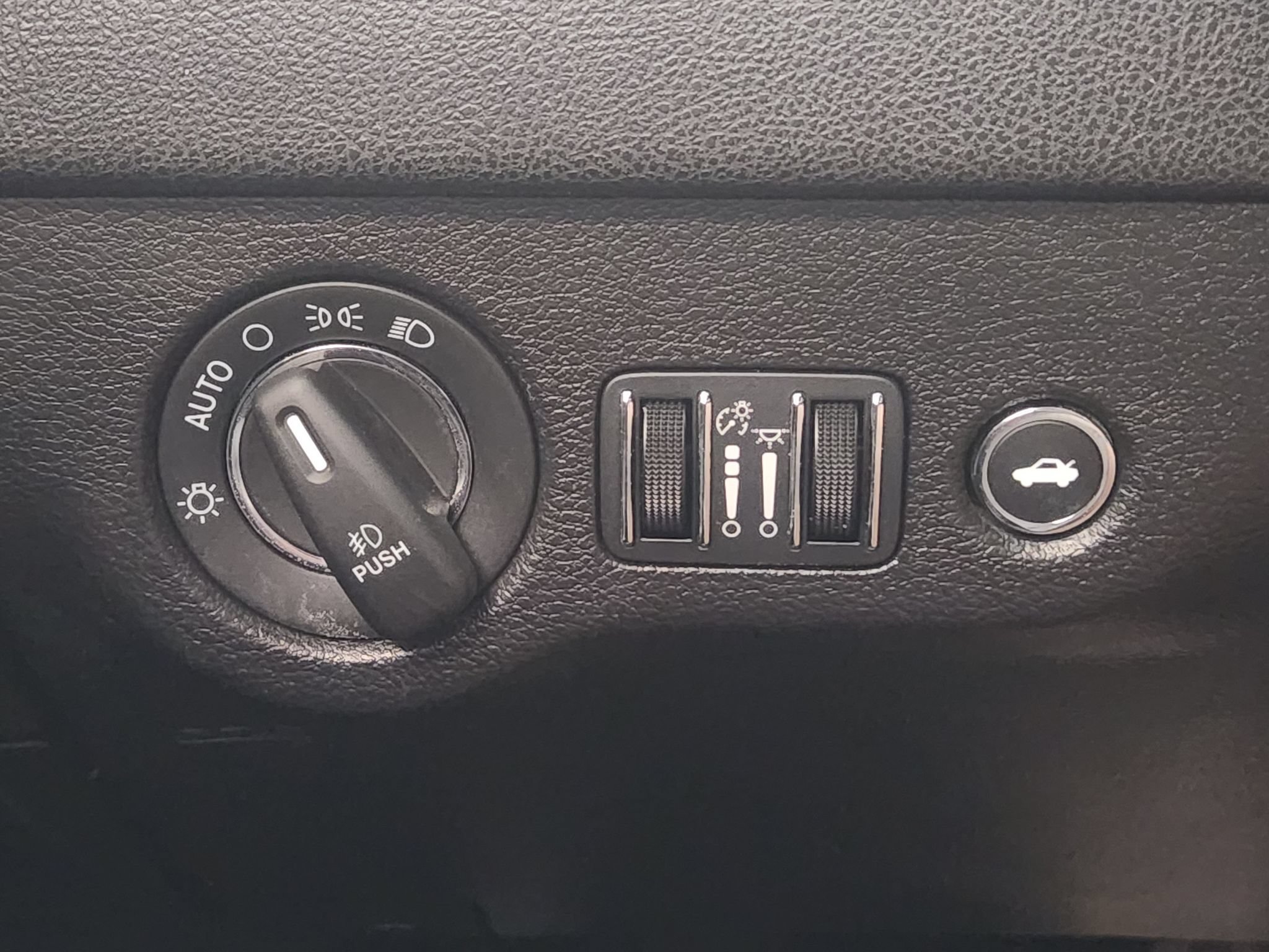 Used 2022 Chrysler 300 Touring L RWD image 20