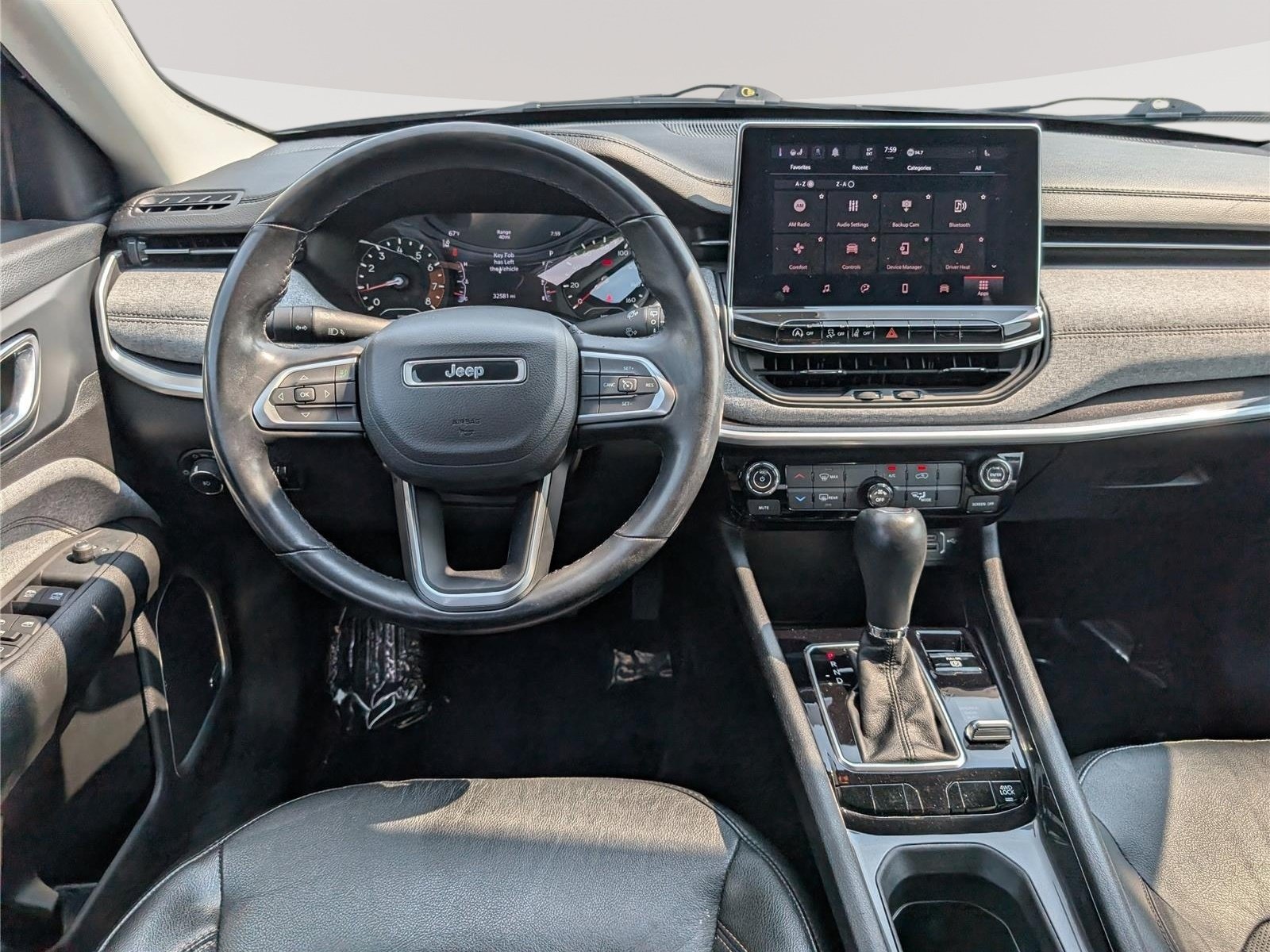 Used 2022 Jeep Compass Latitude w/ Sun and Sound Group AWD/4WD image 17