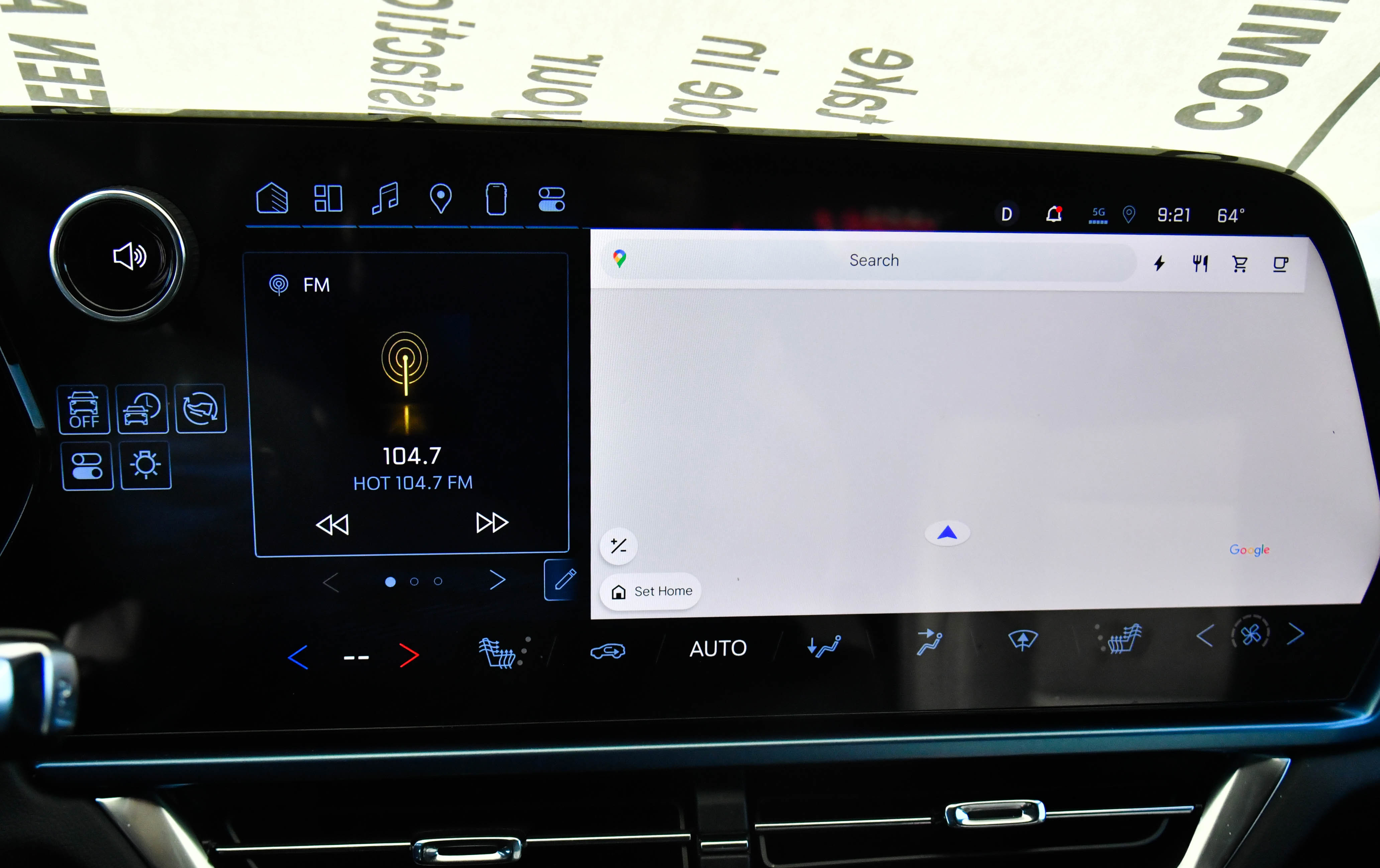 Used 2025 Chevrolet Equinox EV LT FWD image 28
