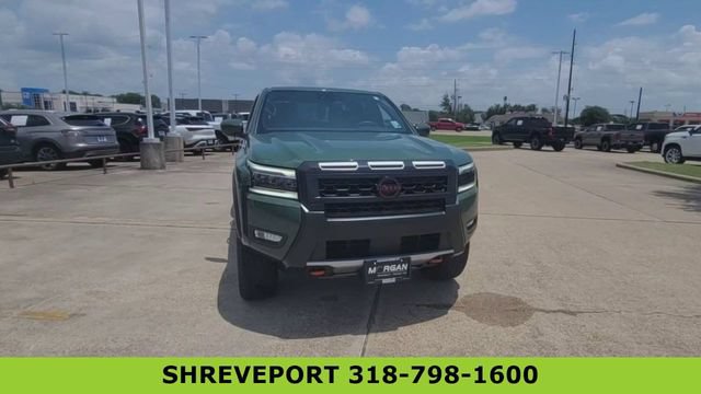 Used 2025 Nissan Frontier PRO-4X AWD/4WD image 3