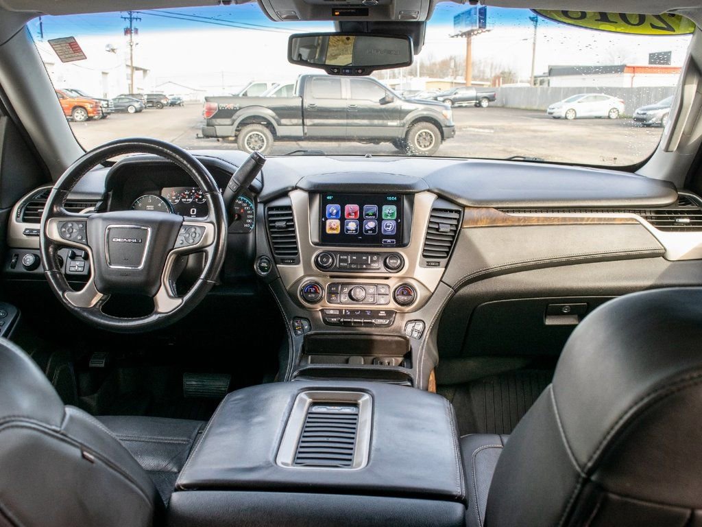Used 2018 GMC Yukon Denali image 38