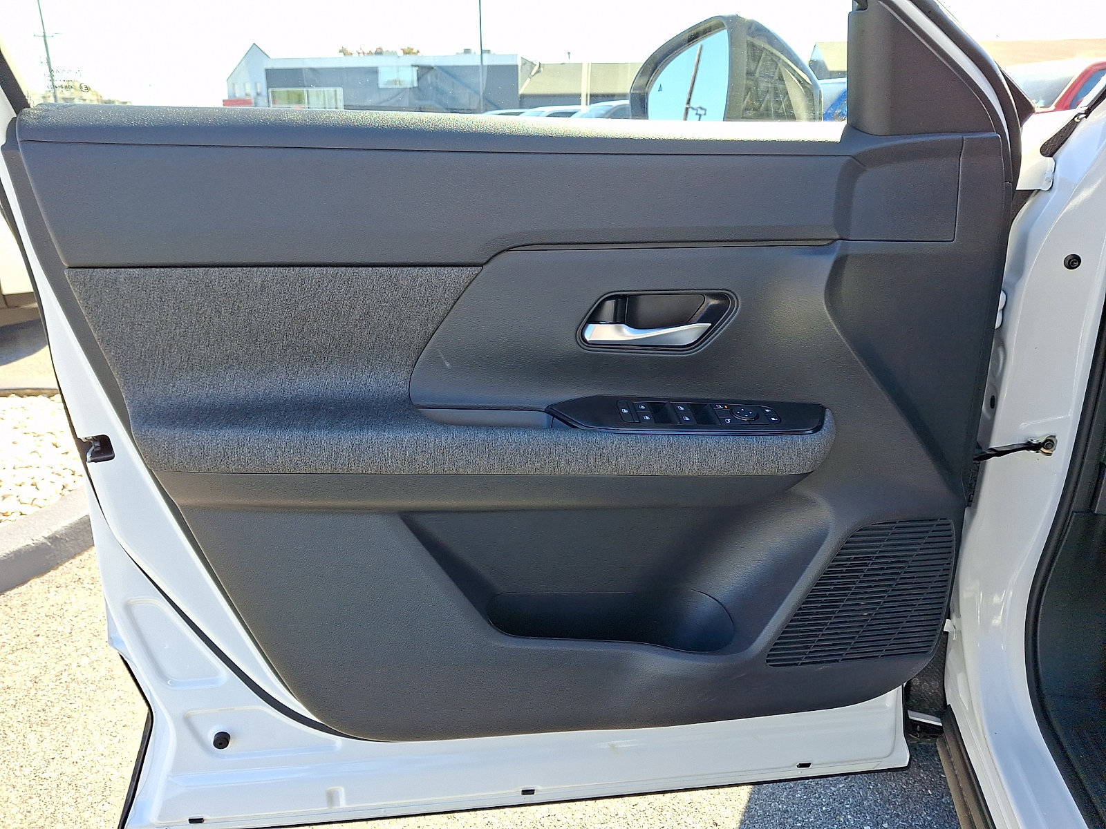 Certified 2026 Nissan Kicks SV w/ Cold Weather Package FWD image 13