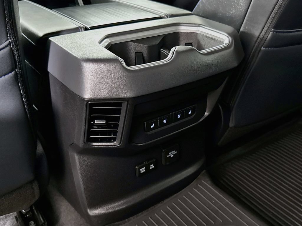 Certified 2025 Toyota Tundra Platinum AWD/4WD image 28