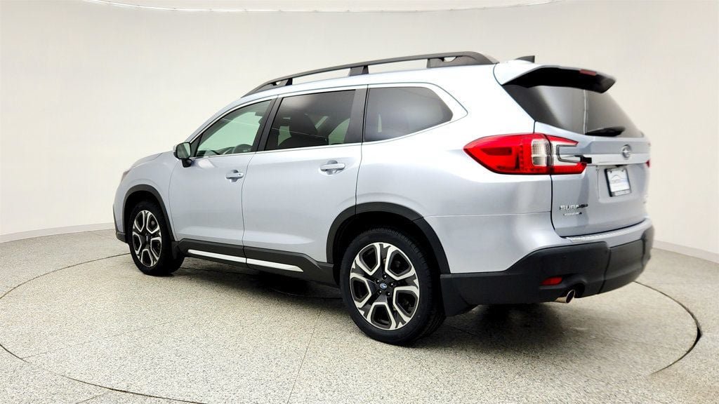 Used 2023 Subaru Ascent Limited AWD/4WD image 7