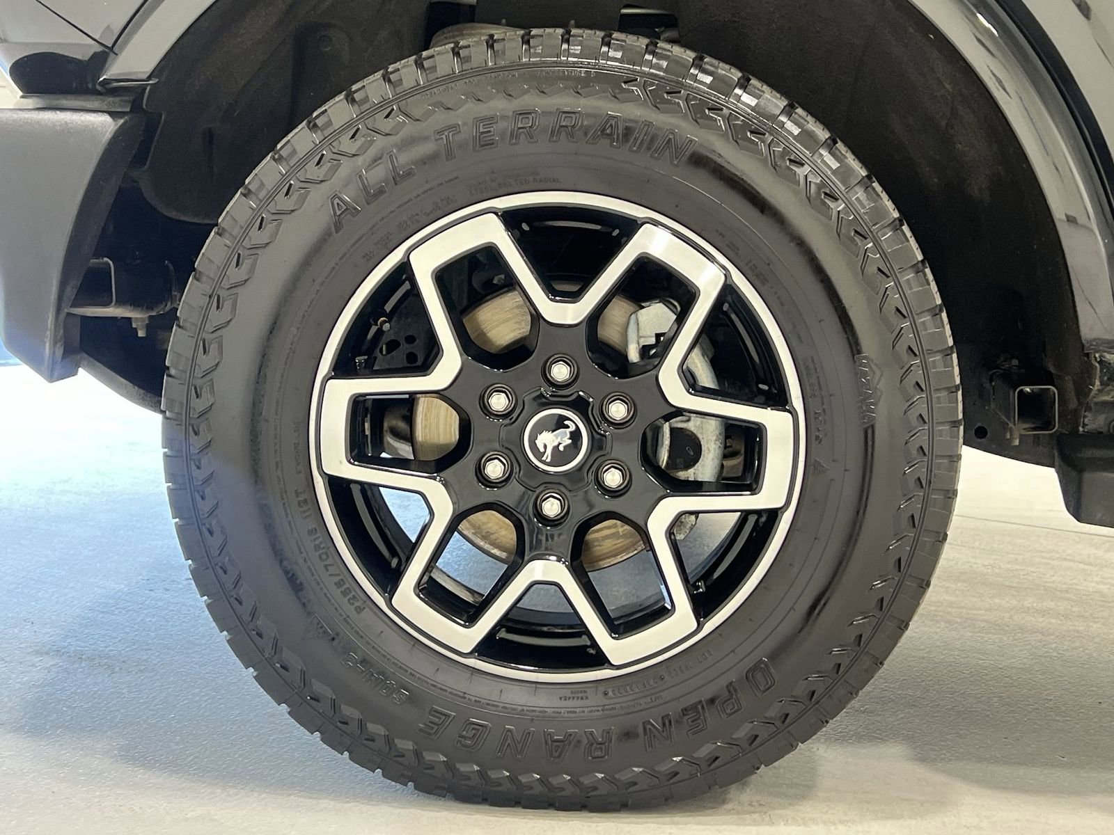 Used 2022 Ford Bronco Outer Banks image 10