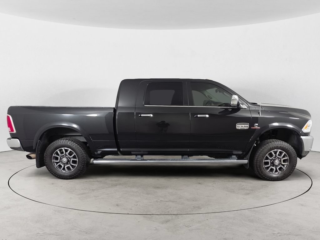 Used 2017 RAM 3500 Laramie Longhorn w/ Snow Chief Group AWD/4WD image 4