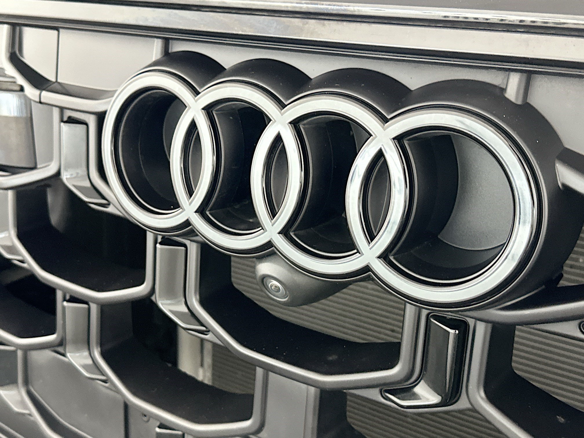 Used 2024 Audi Q8 Premium Plus w/ Premium Plus Package AWD/4WD image 36