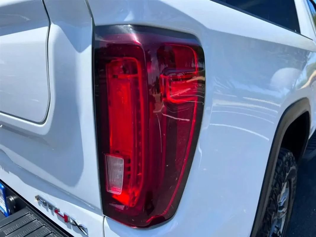 Used 2024 GMC Sierra 1500 AT4X AWD/4WD image 15