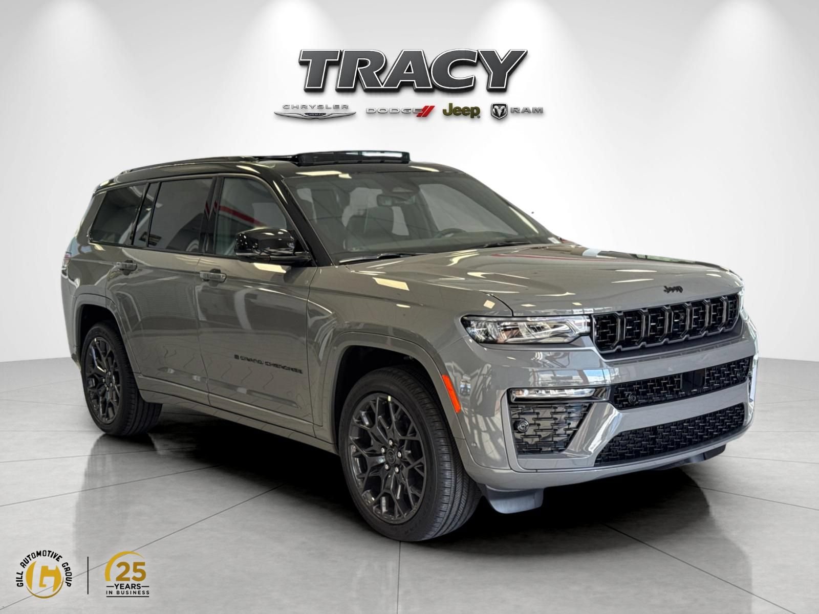 New 2027 Jeep Grand Cherokee L Summit w/ Obsidian Package AWD/4WD image 1