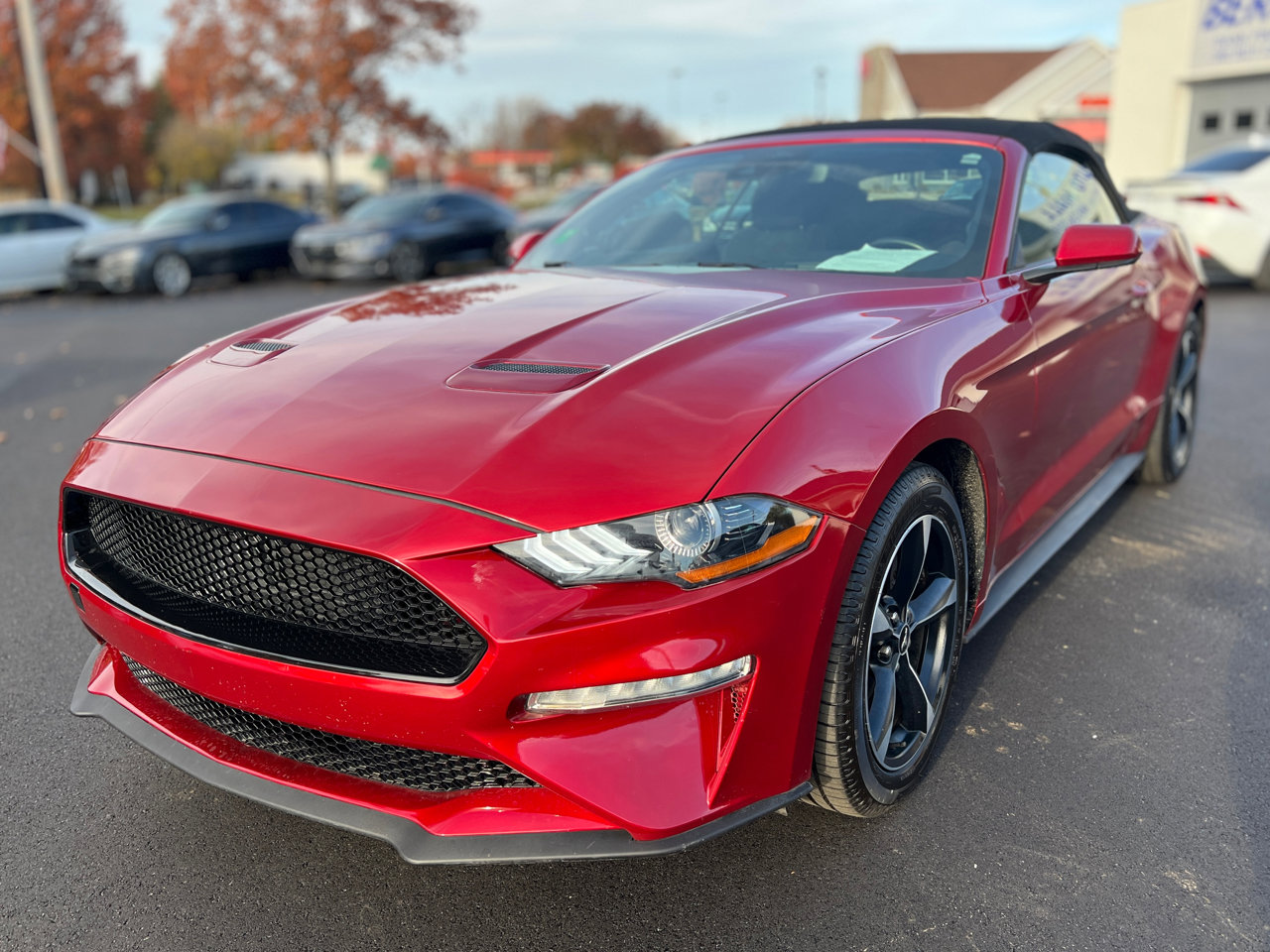 Used 2020 Ford Mustang Premium w/ Equipment Group 101A image 5