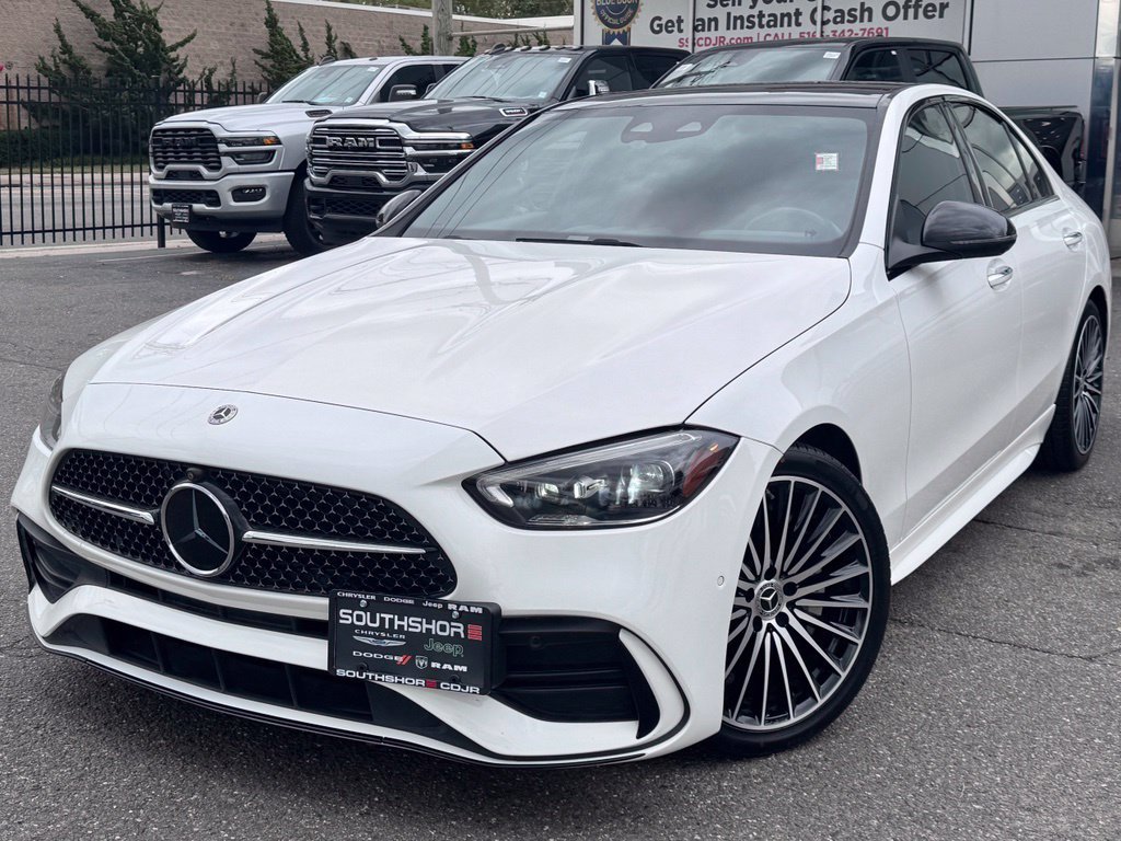 Used 2024 Mercedes-Benz C 300 Sedan image 4