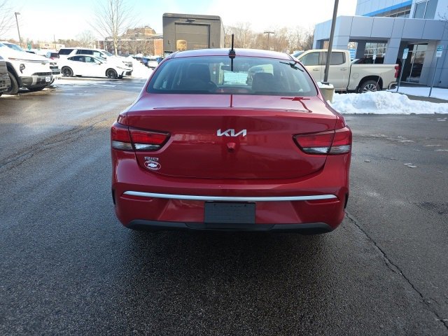 Used 2022 Kia Rio S image 3