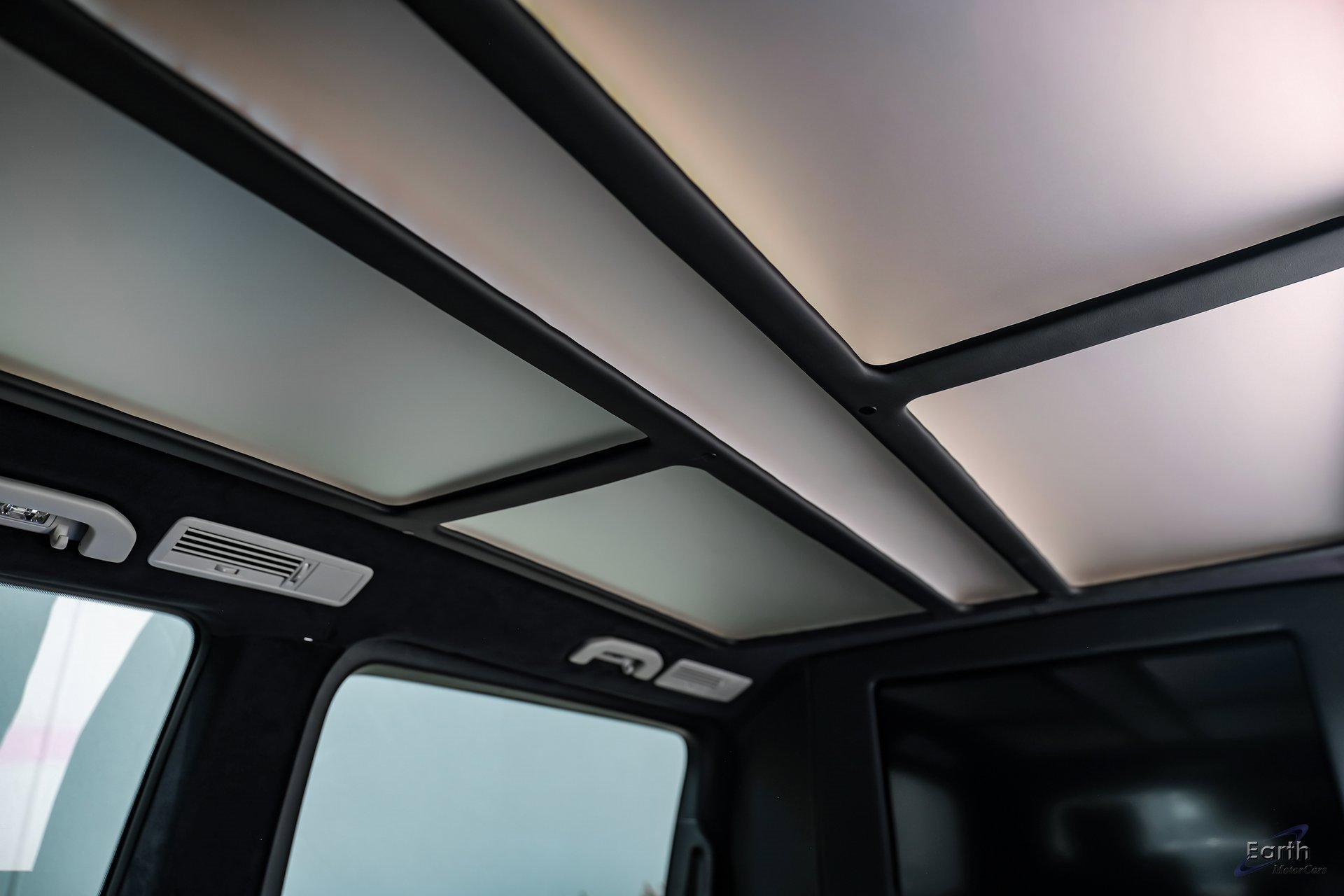 Used 2023 Mercedes-Benz Metris Passenger image 82