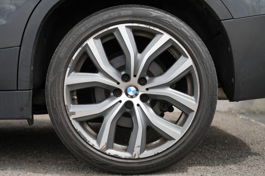 Used 2018 BMW X2 xDrive28i w/ Convenience Package AWD/4WD image 14