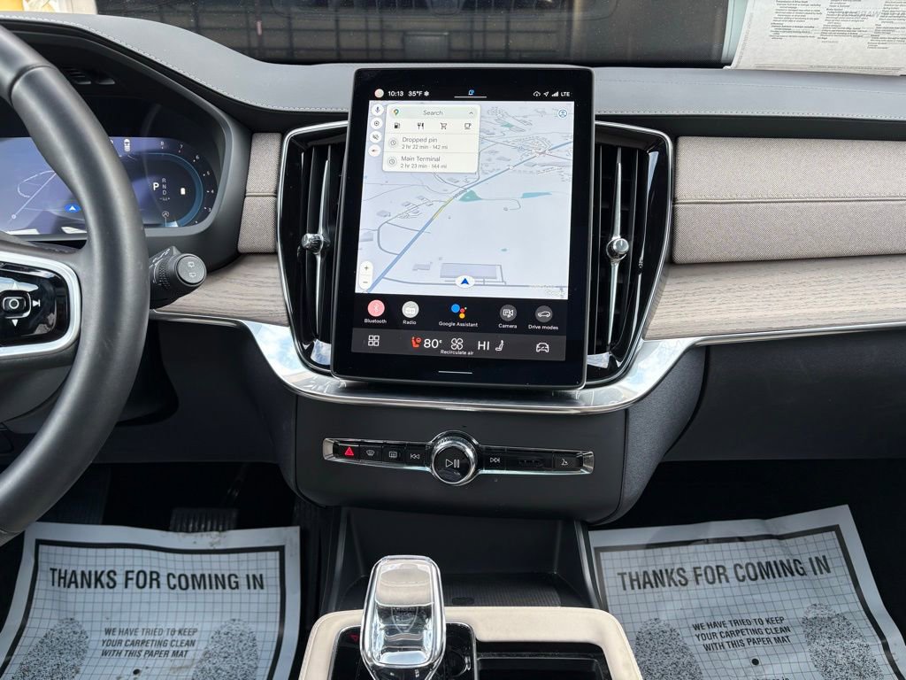 Used 2025 Volvo XC90 B6 Plus image 32