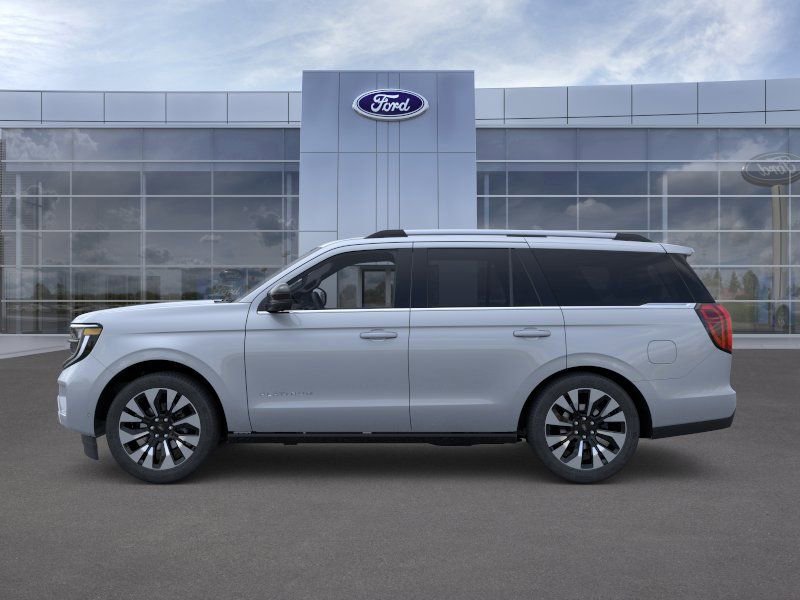 New 2026 Ford Expedition Platinum w/ Driver's Package AWD/4WD image 3