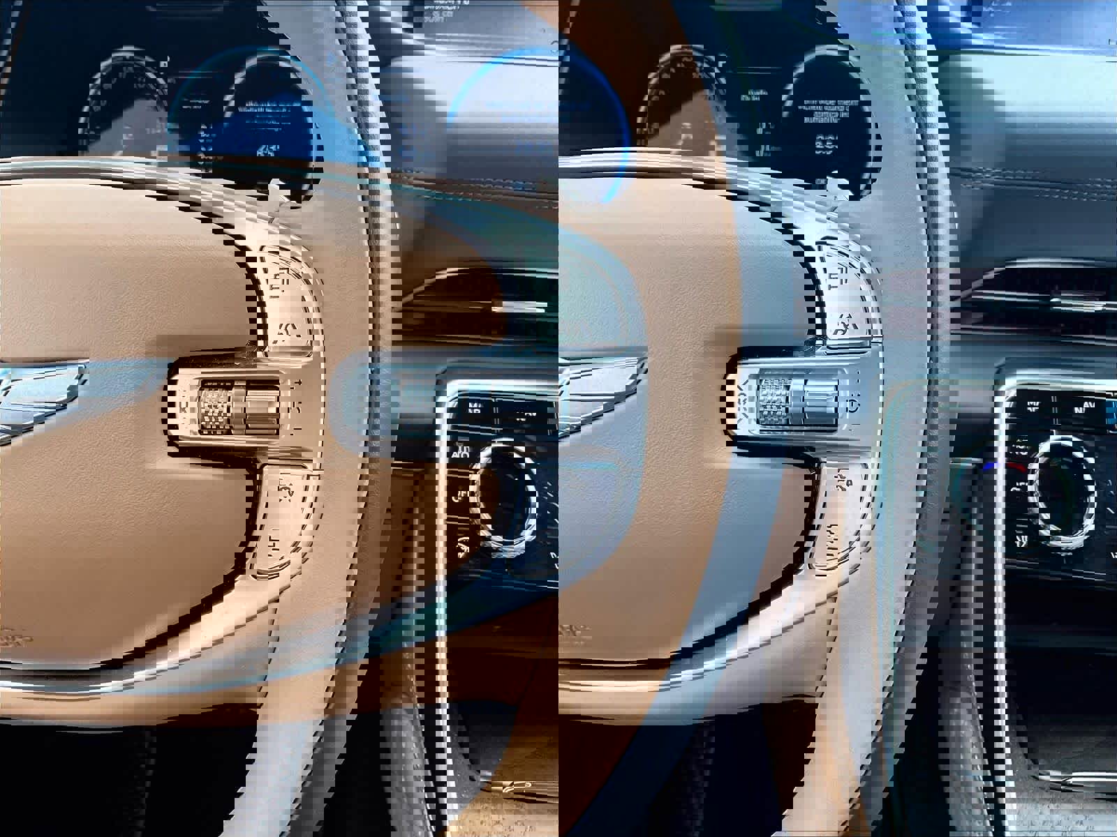 Used 2024 Genesis GV80 3.5T AWD/4WD image 25