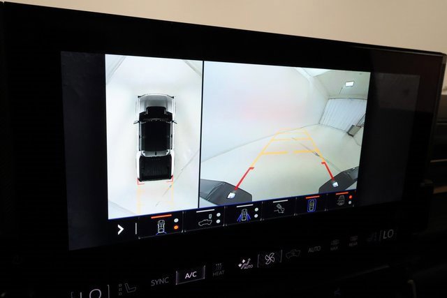 New 2025 GMC Hummer EV 2X image 17