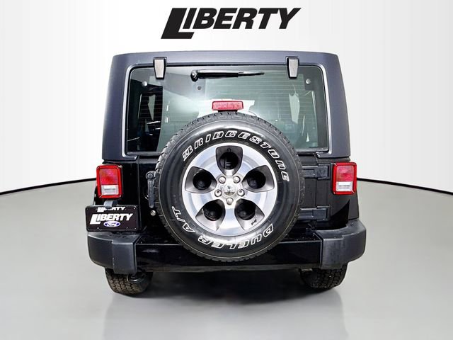 Used 2017 Jeep Wrangler Unlimited Sahara w/ Connectivity Group image 6