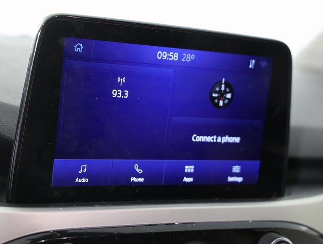 Used 2020 Ford Escape SE image 6