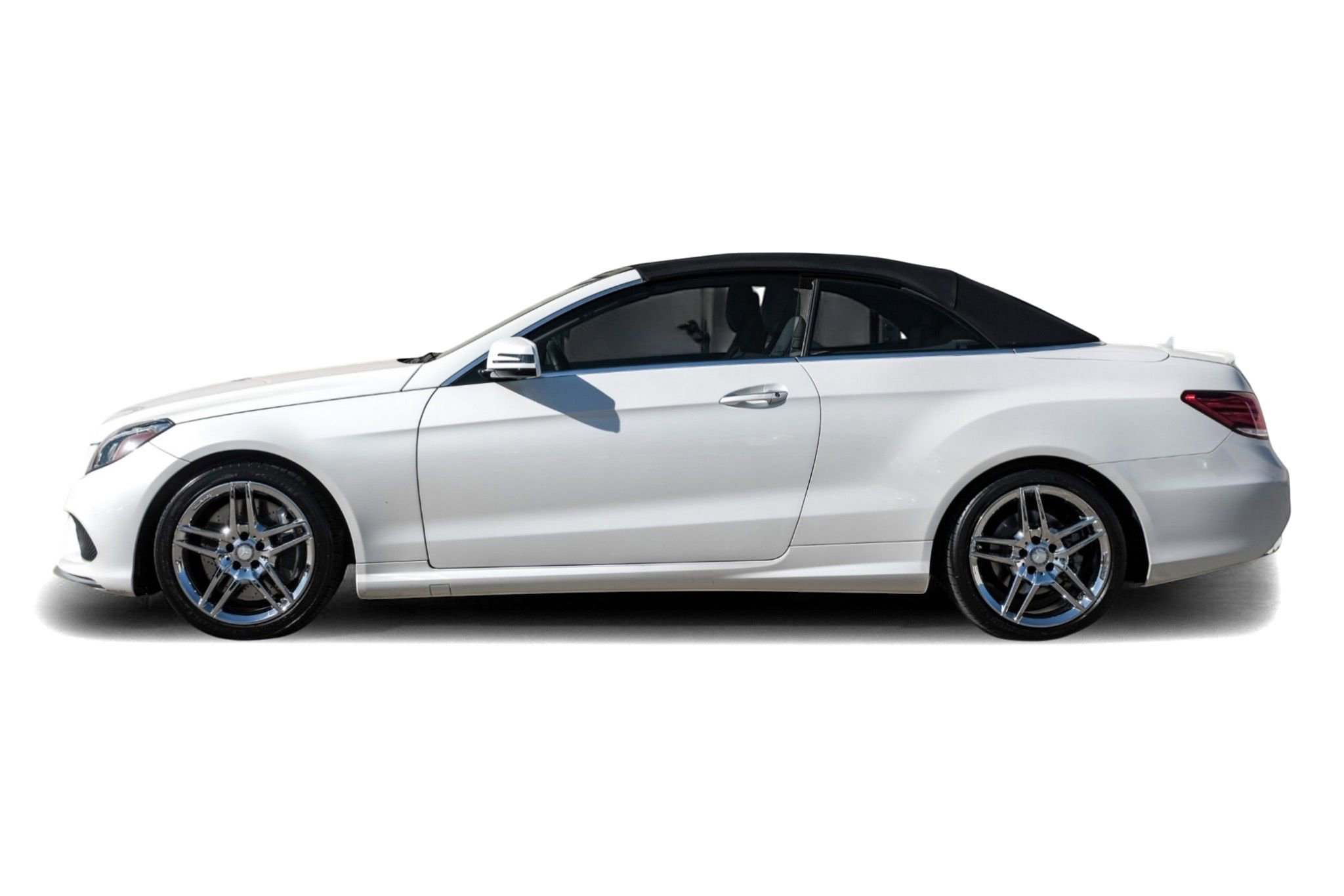 Used 2014 Mercedes-Benz E 550 Cabriolet w/ Premium 1 Package image 11