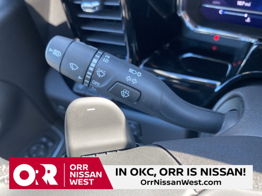 Used 2025 Chevrolet Silverado 1500 LTZ image 29