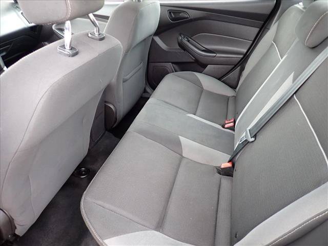 Used 2012 Ford Focus SE FWD image 7