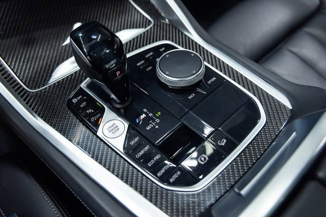 Used 2020 BMW X6 M50i w/ Executive Package image 18