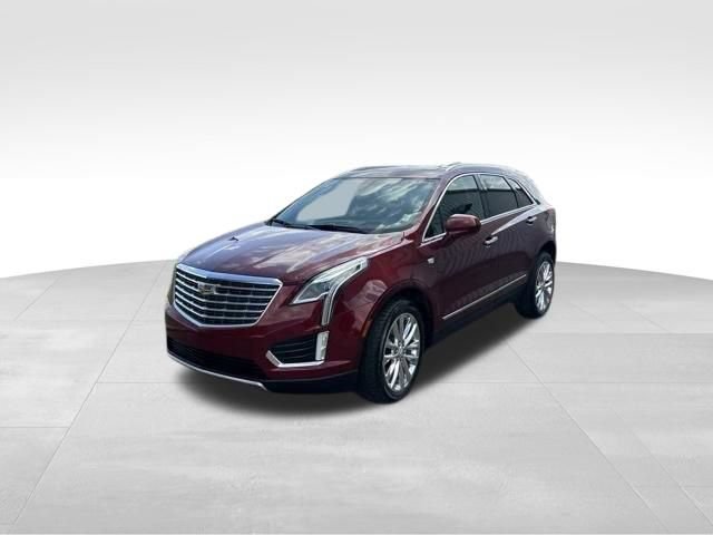 Used 2017 Cadillac XT5 Platinum AWD/4WD image 3