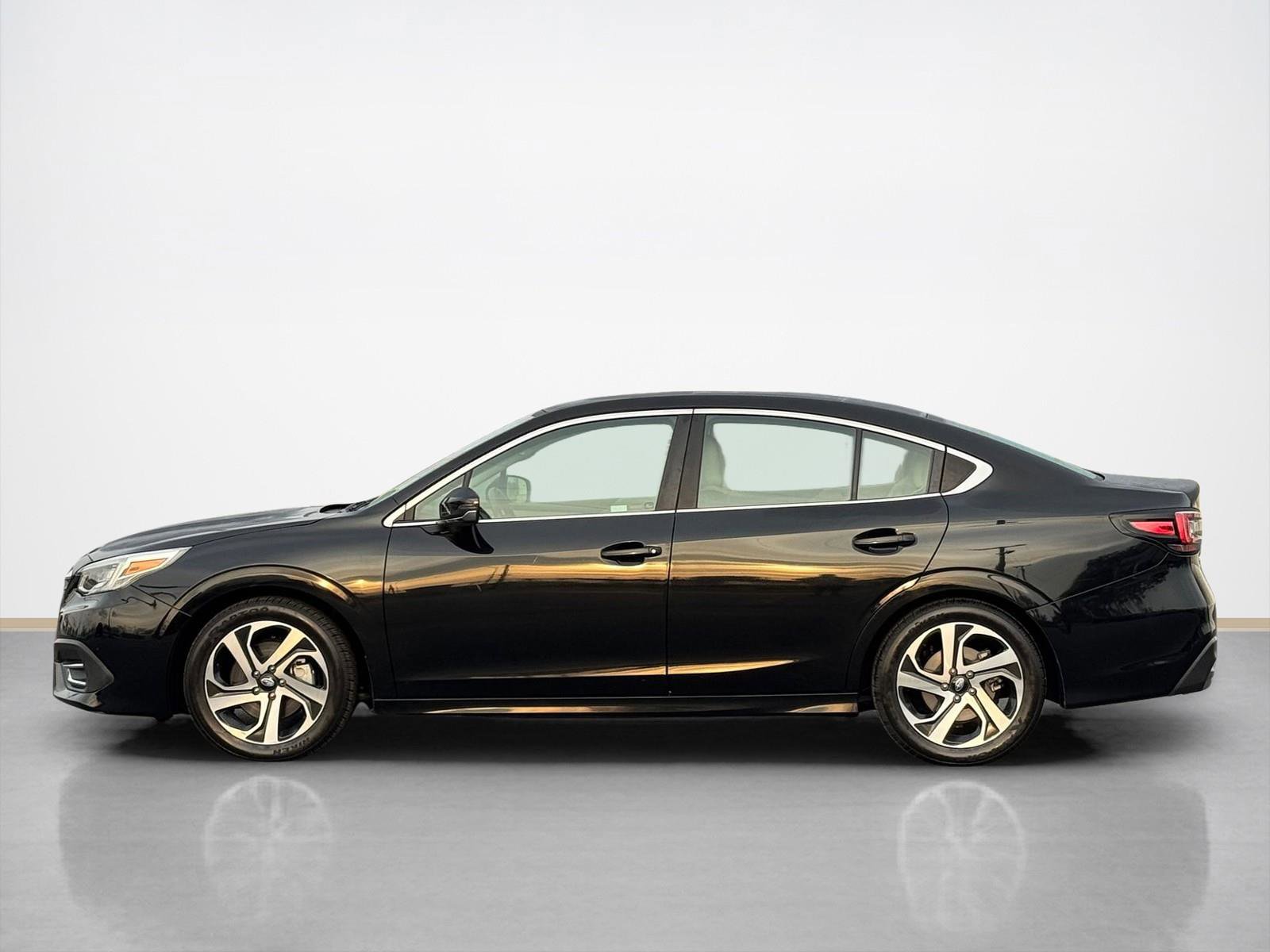 Used 2022 Subaru Legacy Limited image 4