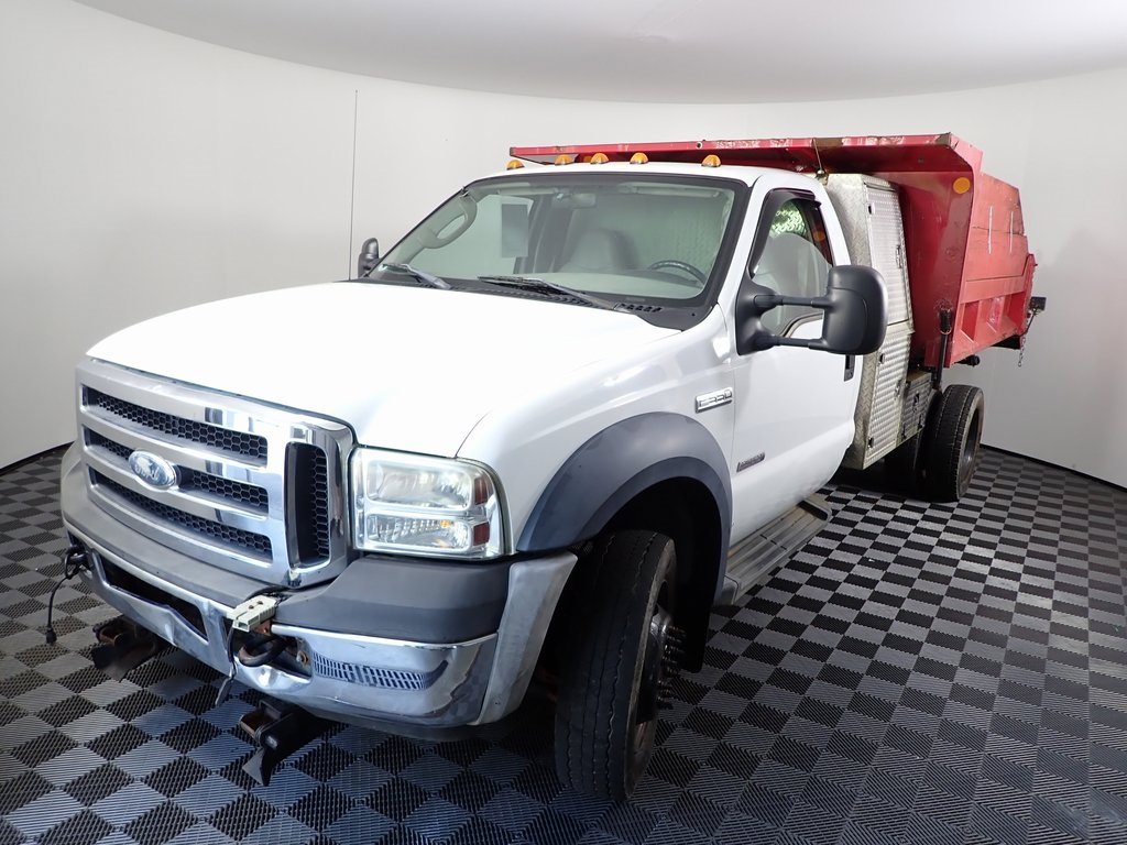 Used 2007 Ford F550 2WD Regular Cab Super Duty image 6