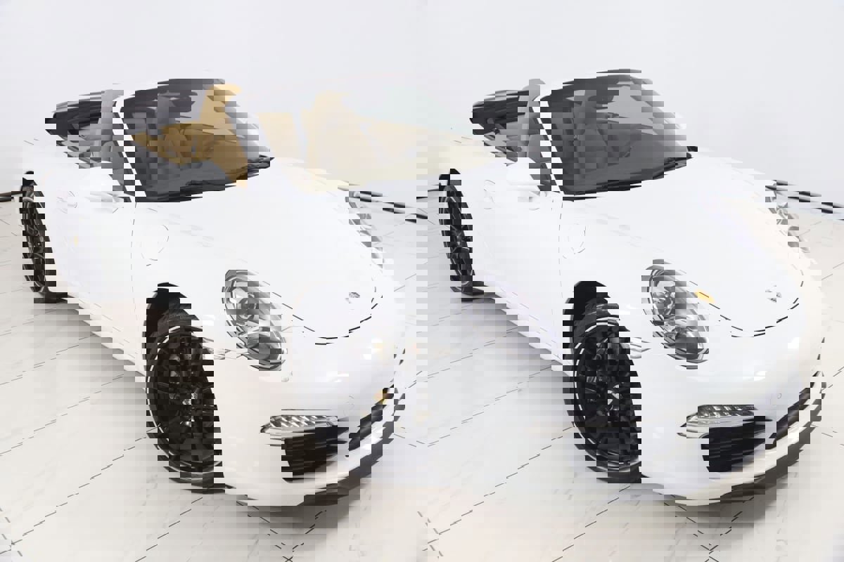 Used 2014 Porsche 911 Carrera image 20