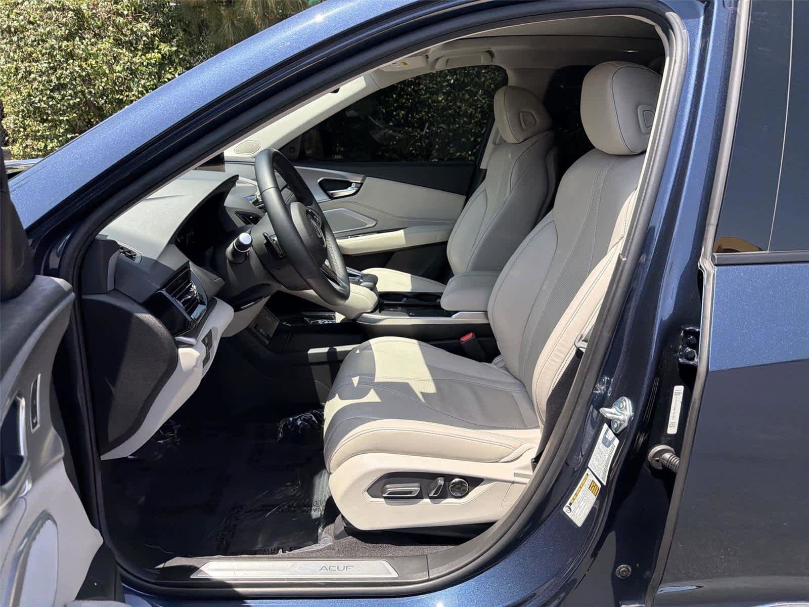 Certified 2025 Acura RDX SH-AWD w/ Technology Package image 12