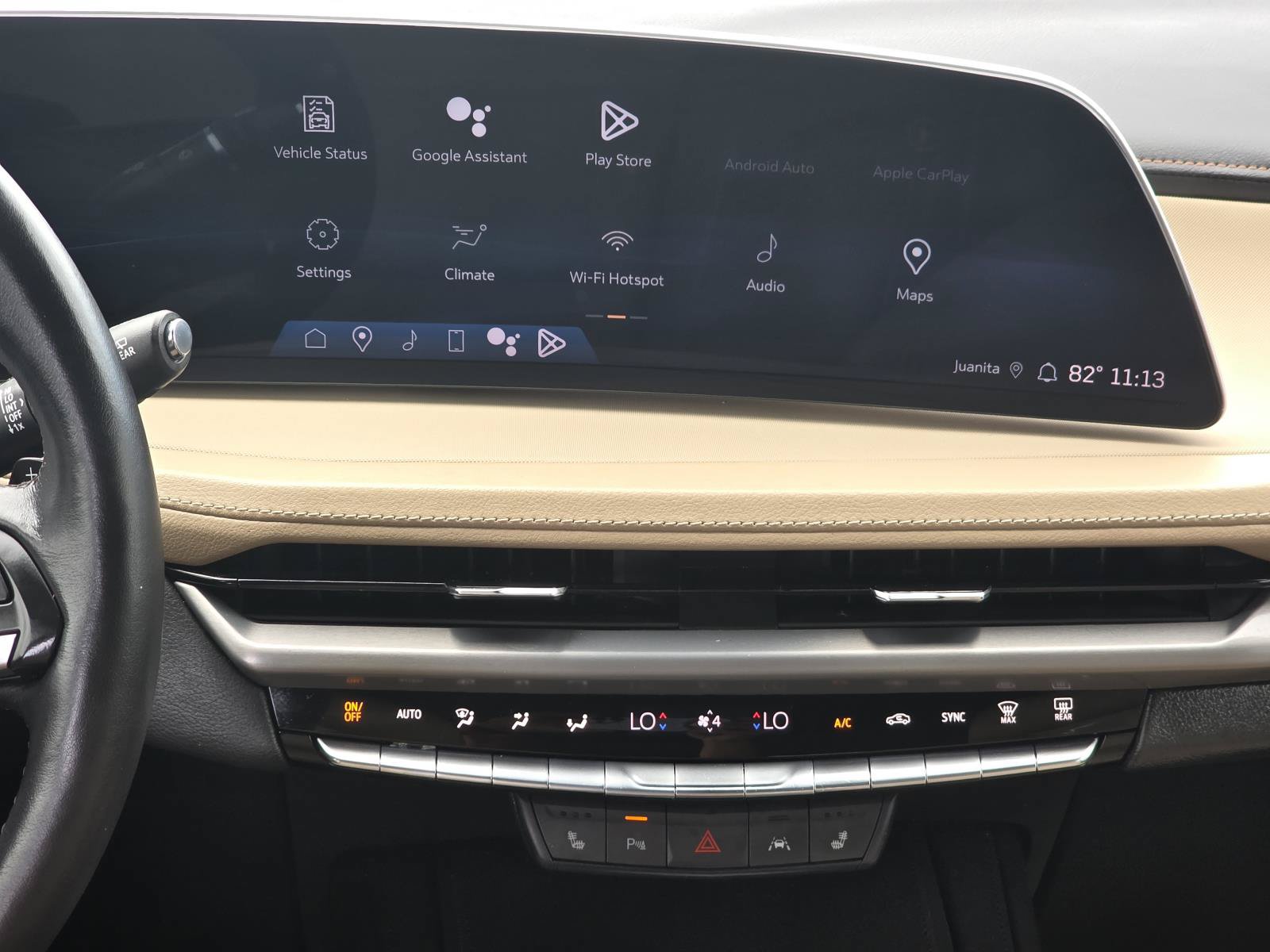 Certified 2024 Cadillac XT4 Luxury w/ Cold Weather Package FWD image 16