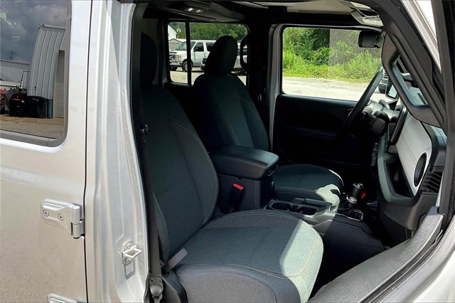 Certified 2024 Jeep Wrangler Sport S image 7