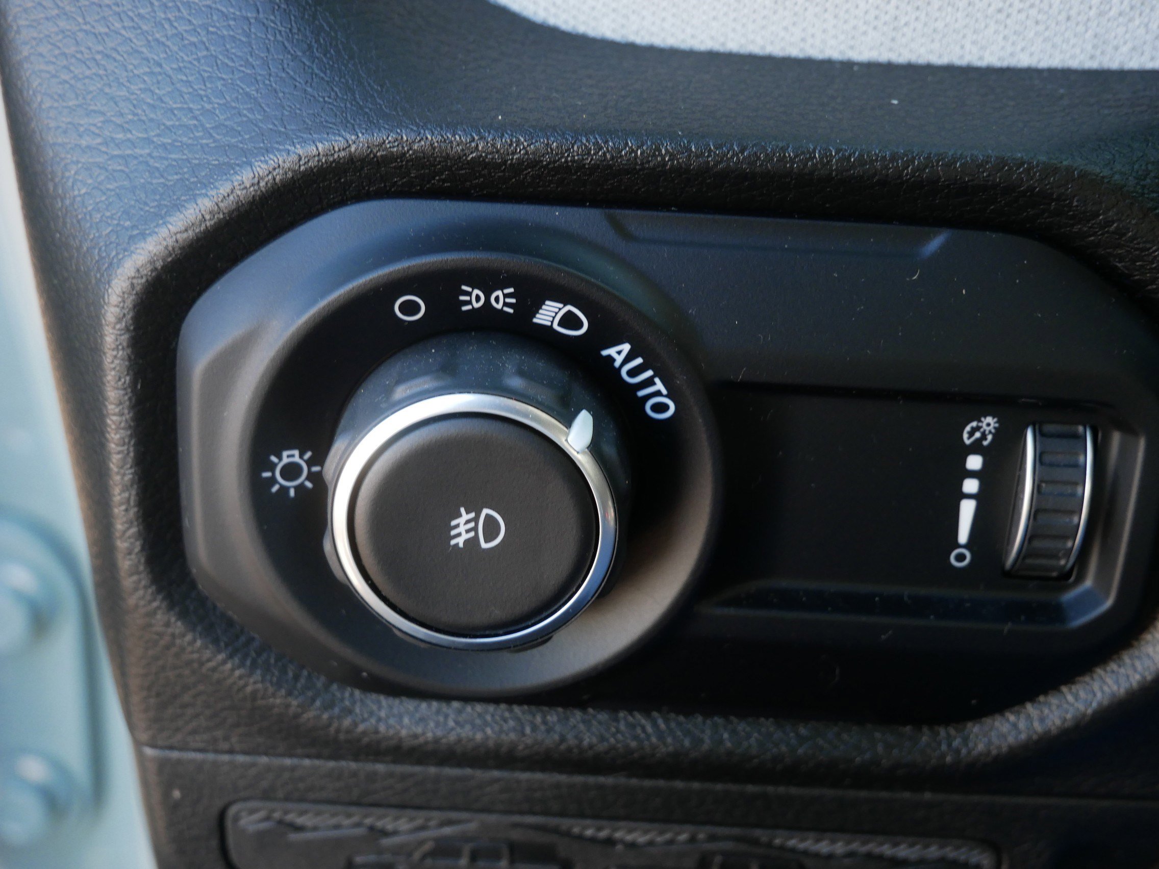 Used 2024 Jeep Wrangler Willys image 21