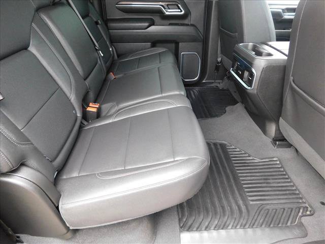 Used 2024 Chevrolet Silverado 2500 LTZ w/ LTZ Convenience Package AWD/4WD image 26