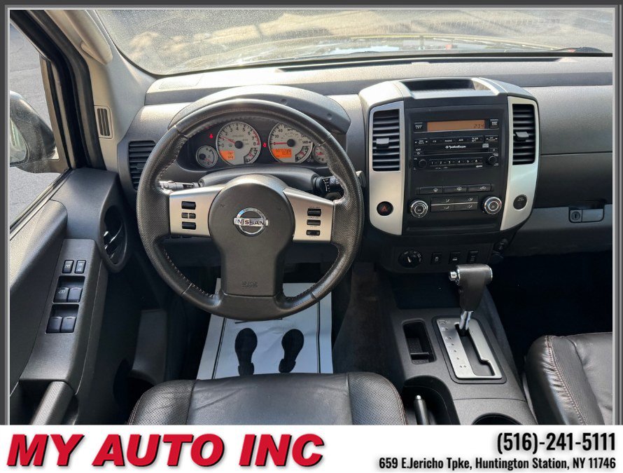 Used 2012 Nissan Xterra PRO-4X w/ Pro-4x Leather Pkg AWD/4WD image 12