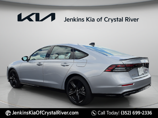 Used 2025 Honda Accord Sport image 10