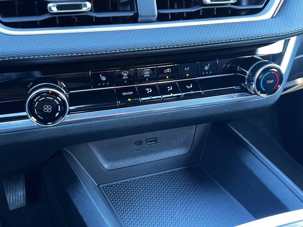 Certified 2025 Chevrolet Equinox LT image 20