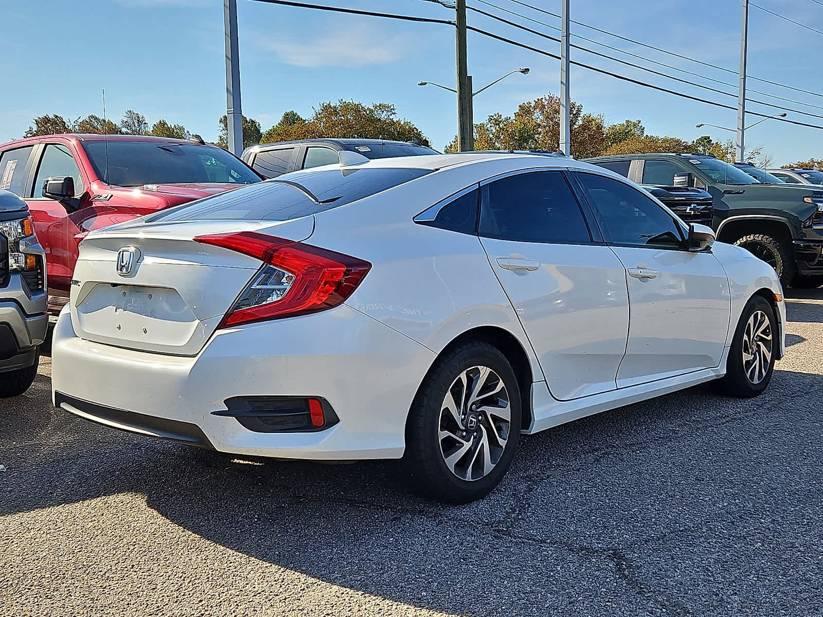 Used 2017 Honda Civic EX image 3
