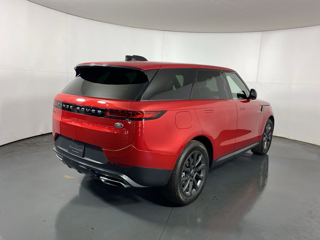 Used 2023 Land Rover Range Rover Sport SE image 5