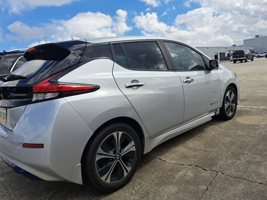 Used 2018 Nissan Leaf SV w/ Protection Package image 4