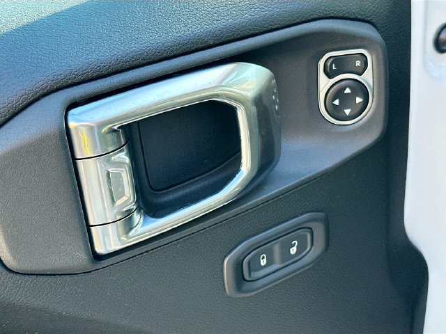 New 2026 Jeep Gladiator Sport AWD/4WD image 17