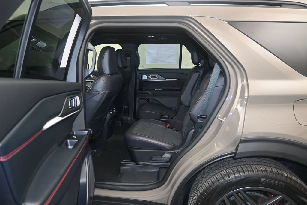 New 2026 Ford Explorer ST w/ Sun And Sound Package AWD/4WD image 23