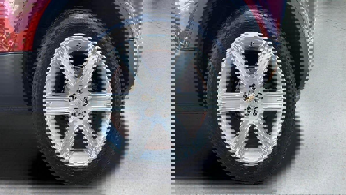 Used 2015 Land Rover Range Rover Evoque Pure Plus image 27