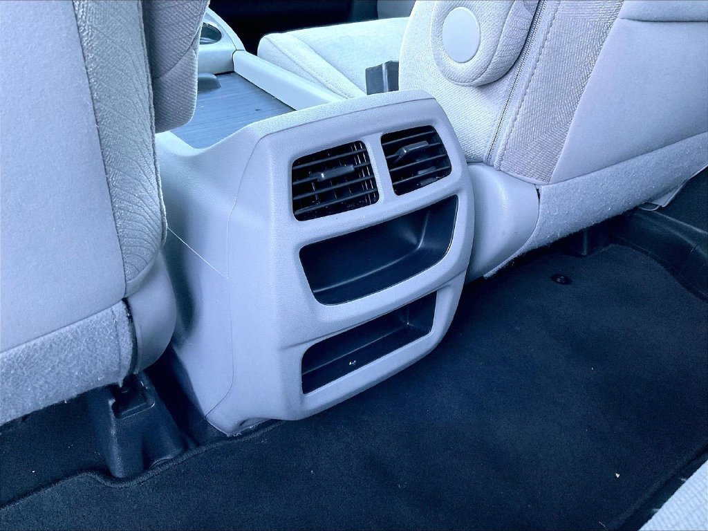 Used 2018 Honda Pilot LX image 28