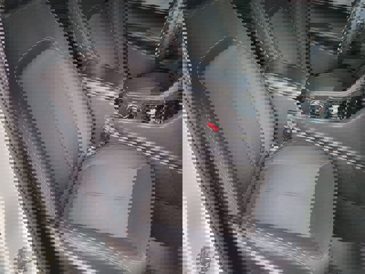 Used 2023 Jeep Grand Cherokee L Laredo image 22